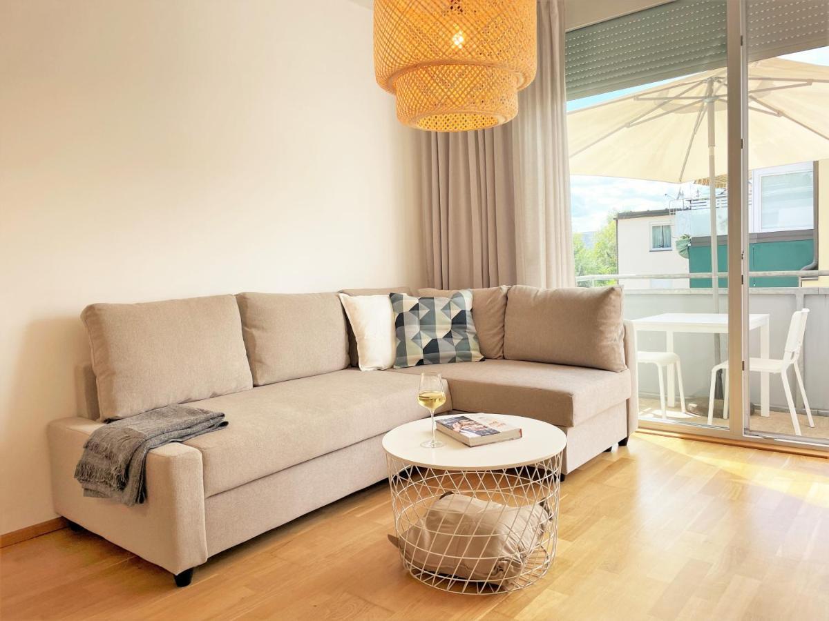 Holiday Suites Sankt Martin Klagenfurt am Woerthersee Exterior foto